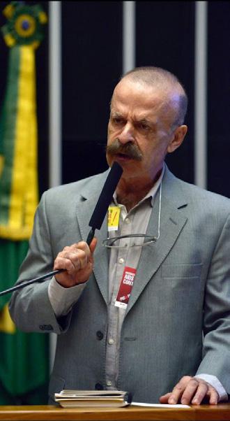 Jorge Beloqui em ação no Congresso Nacional.